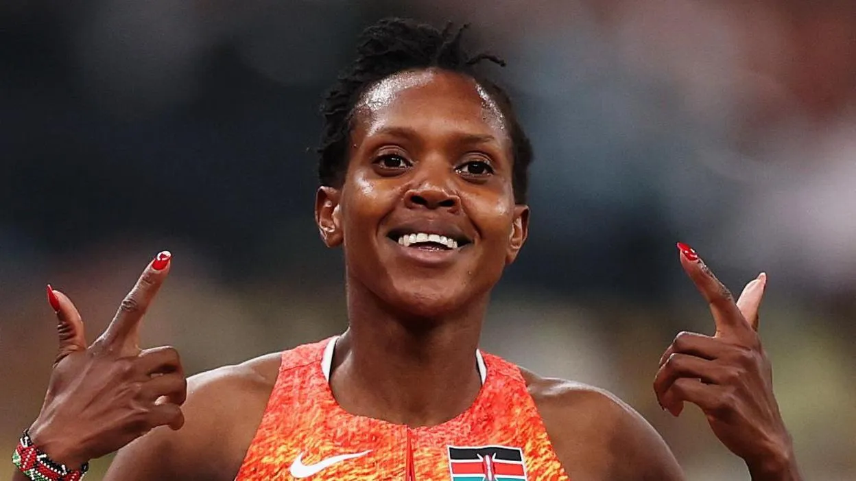 The Kenyan star claims historic fourth global 1500m championship